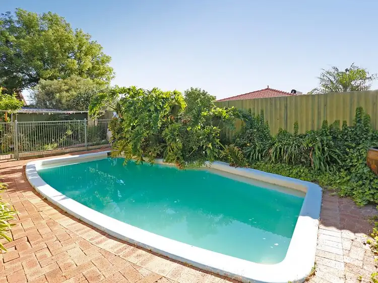 Sixth view of Homely house listing, 3 Hindle Court, Leeming WA 6149