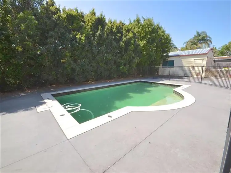 Second view of Homely house listing, 7 Moana Crescent, Birkdale QLD 4159