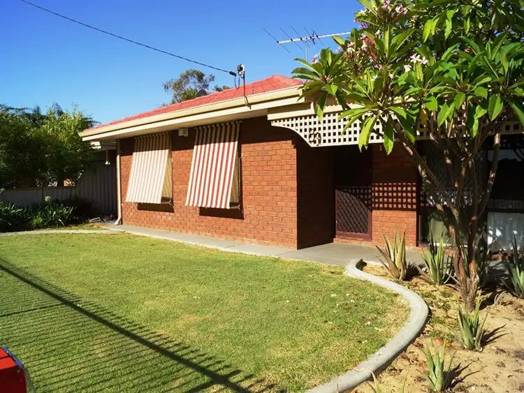 89 Altone Road, Lockridge WA 6054