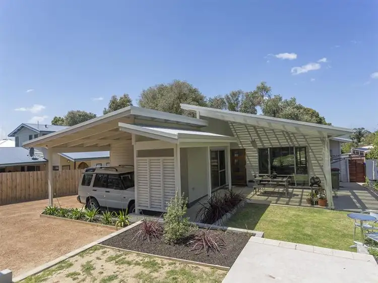10 Heather Road, Denmark WA 6333