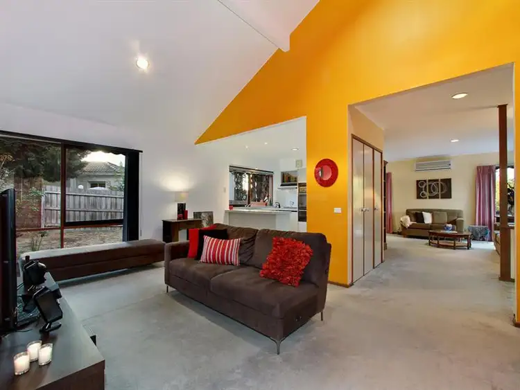 Fifth view of Homely house listing, 4 The Loch, Croydon Hills VIC 3136