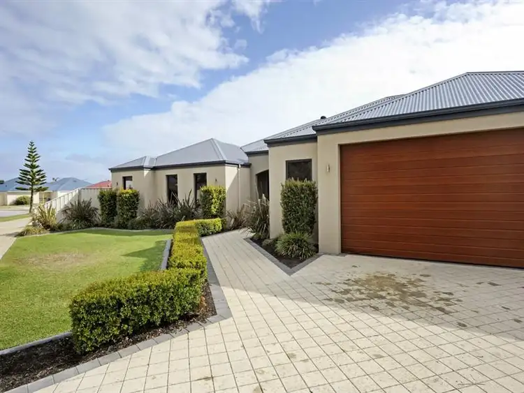 16 Surf Drive, Secret Harbour WA 6173