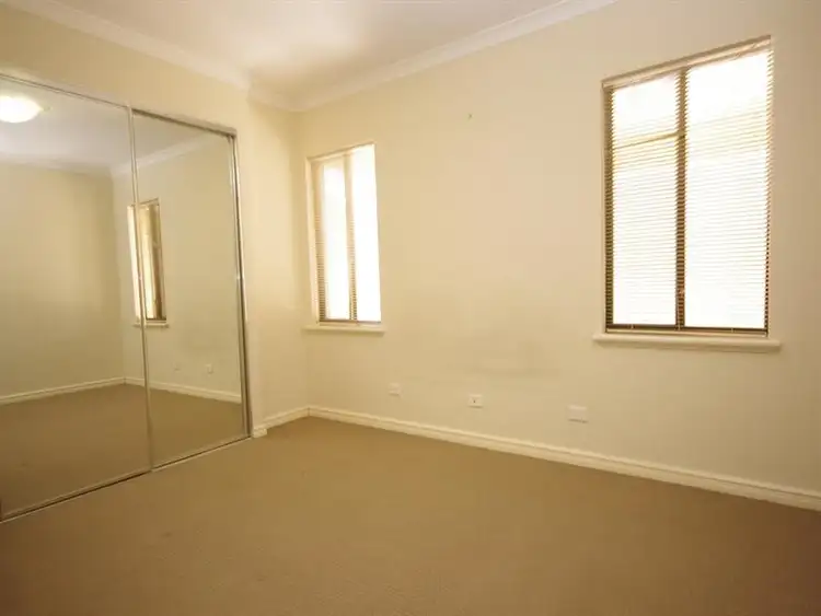 Seventh view of Homely house listing, 8/33 Wattle Mews, Hocking WA 6065