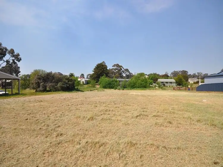69 Pascoe Street, Avoca VIC 3467
