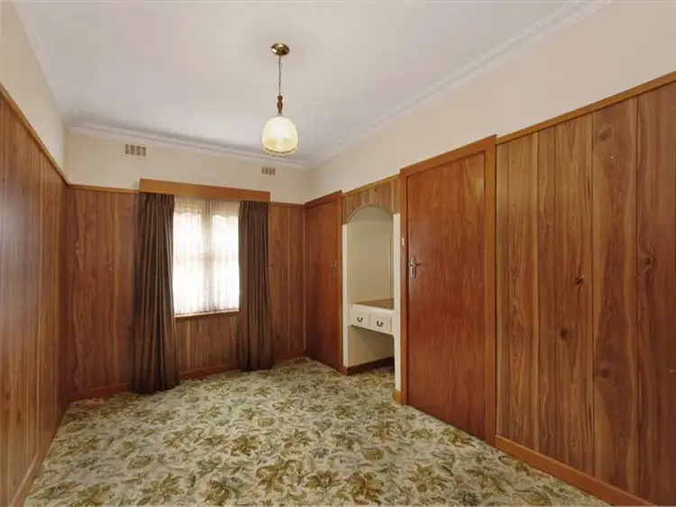 Second view of Homely house listing, 583 Grimshaw Street, Bundoora VIC 3083
