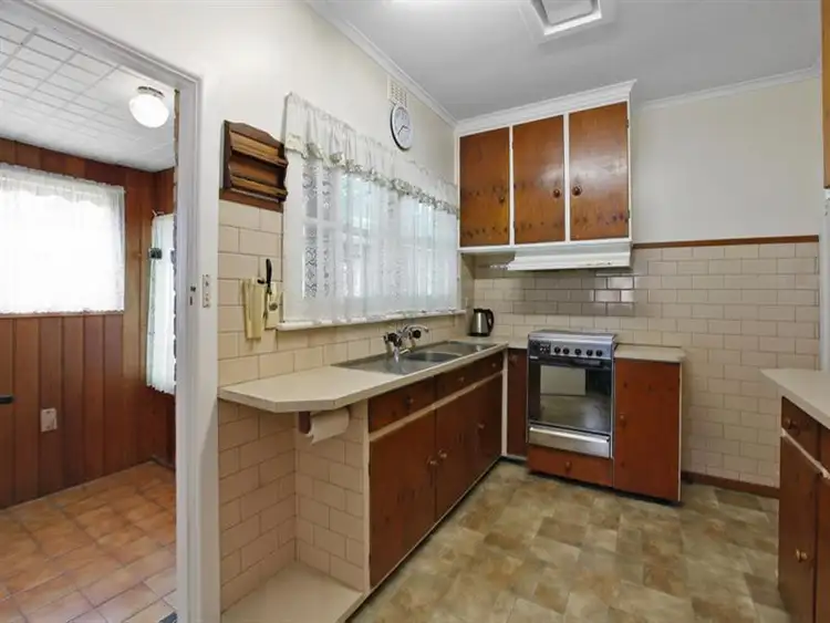 Fifth view of Homely house listing, 583 Grimshaw Street, Bundoora VIC 3083