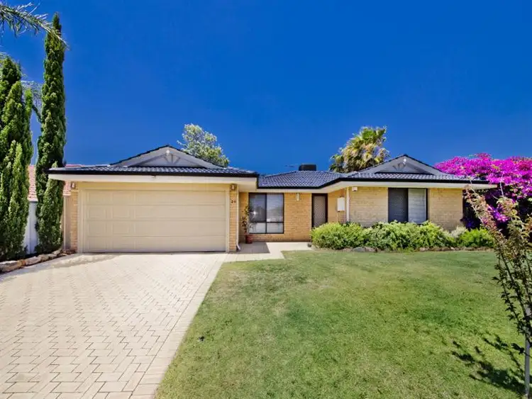 20 Derbi Road, Alexander Heights WA 6064