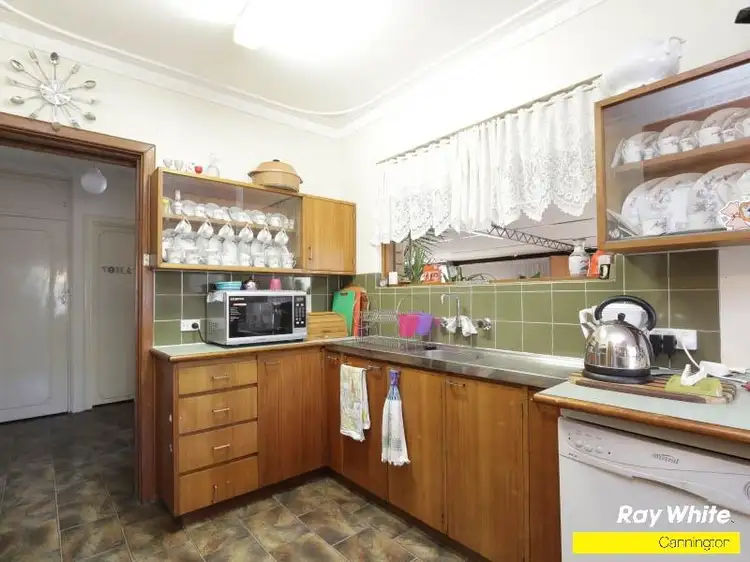 Seventh view of Homely house listing, 18 Naree Road, Wilson WA 6107