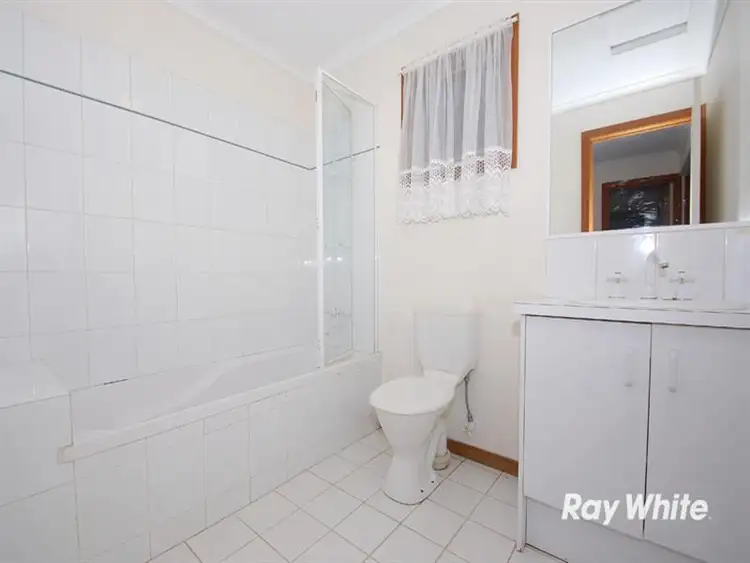 Sixth view of Homely house listing, 2 Henry Lawson Drive, Lynbrook VIC 3975