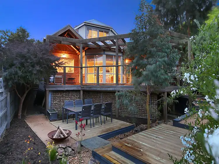 24 BAKER Road, Bayswater North VIC 3153
