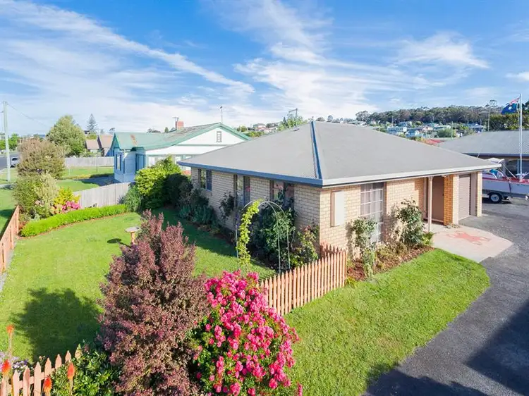 1/21 Scott Street, Beauty Point TAS 7270