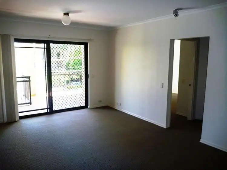 Fourth view of Homely unit listing, 6/127 Macqaurie Street, St Lucia QLD 4067