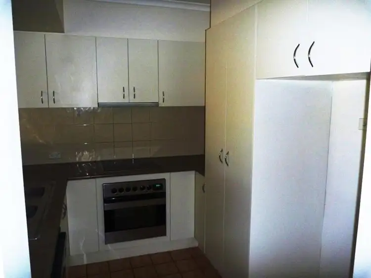 Main view of Homely unit listing, 6/127 Macqaurie Street, St Lucia QLD 4067