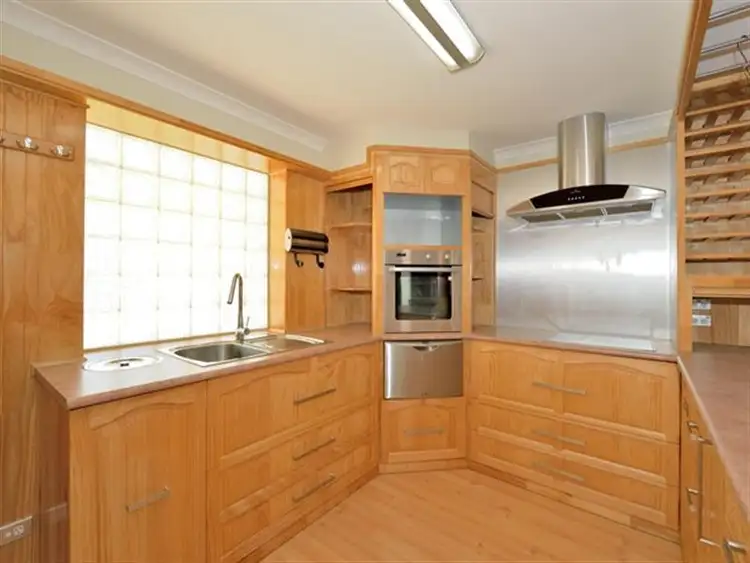 Sixth view of Homely house listing, 6 Ellesmere Court, Cooloongup WA 6168