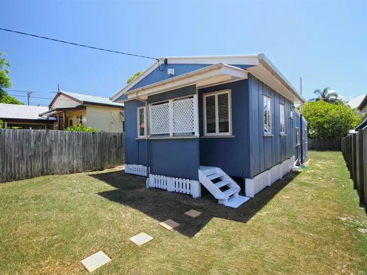 105 Dover Road, Redcliffe QLD 4020