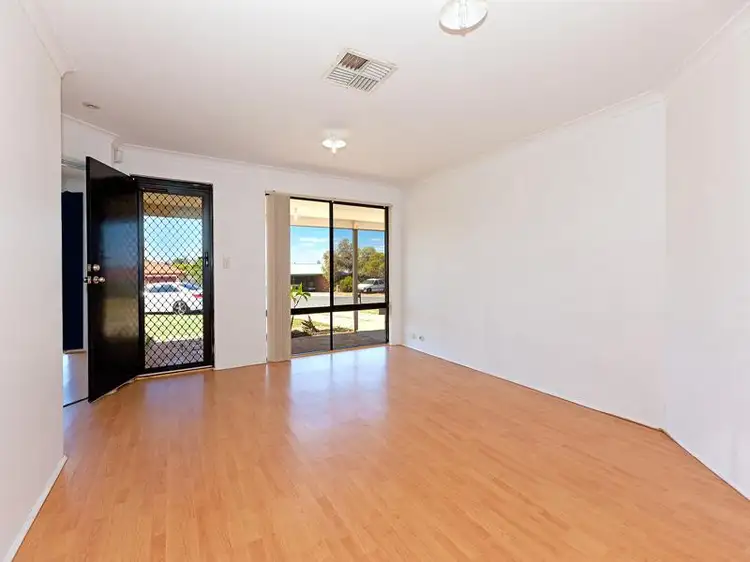 Fifth view of Homely house listing, 15 Liddington Rise, Leda WA 6170