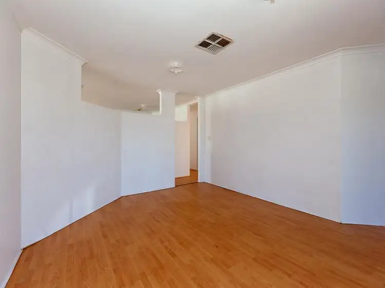 Sixth view of Homely house listing, 15 Liddington Rise, Leda WA 6170