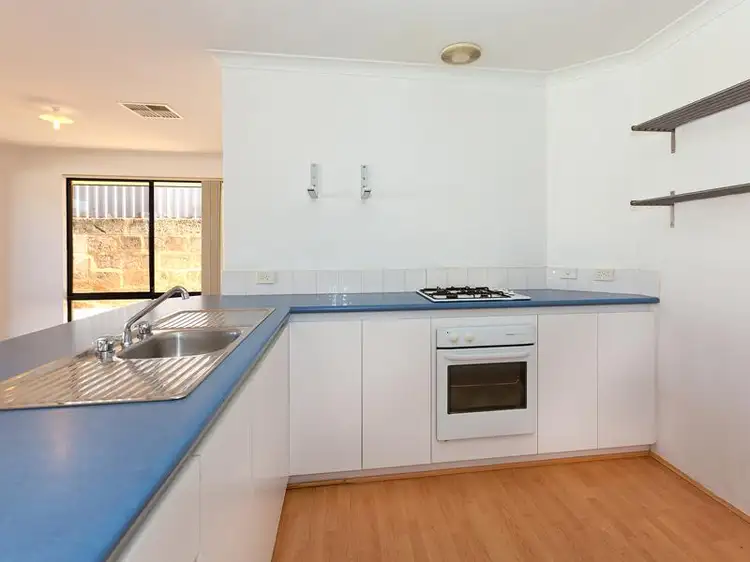 Second view of Homely house listing, 15 Liddington Rise, Leda WA 6170