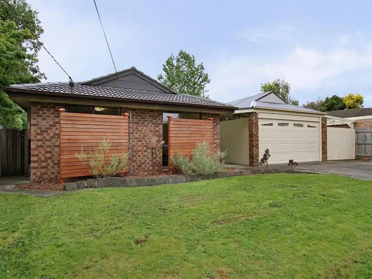 14 TOOLIMERIN Avenue, Bayswater North VIC 3153