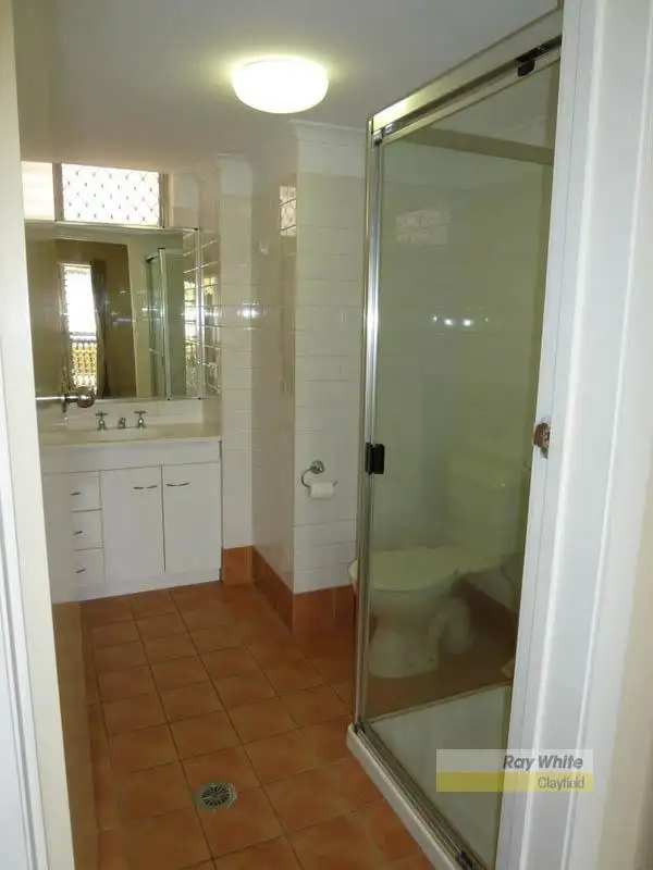 Sixth view of Homely unit listing, 2/32 Miles Street, Clayfield QLD 4011