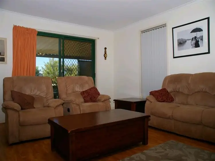 Sixth view of Homely house listing, 25 Middleton Avenue, Paringa SA 5340