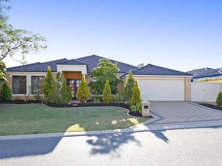 5 Marin Parade, Mindarie WA 6030
