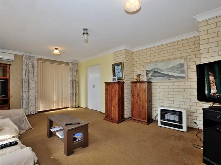 Second view of Homely house listing, 3 Jindarra Close, Cooloongup WA 6168
