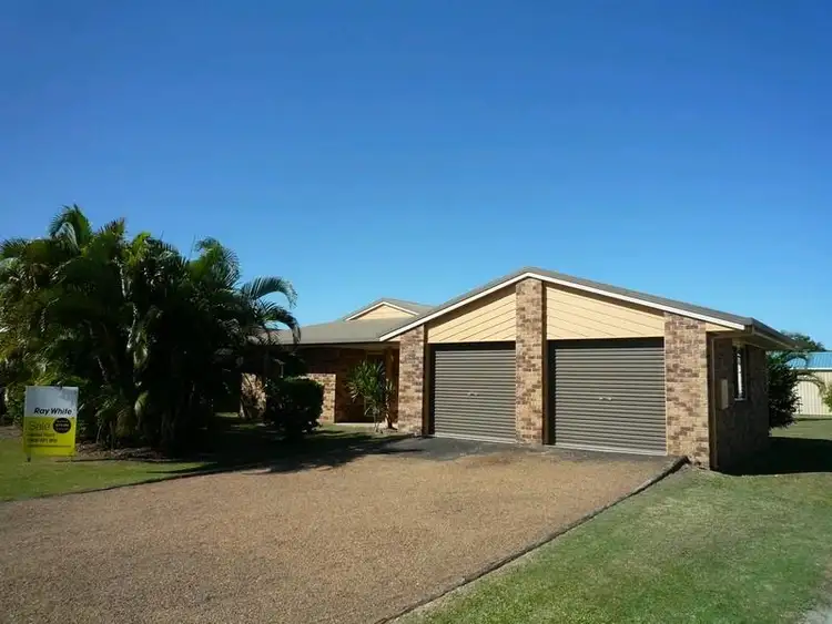 6 Rosella Way, Woodgate QLD 4660