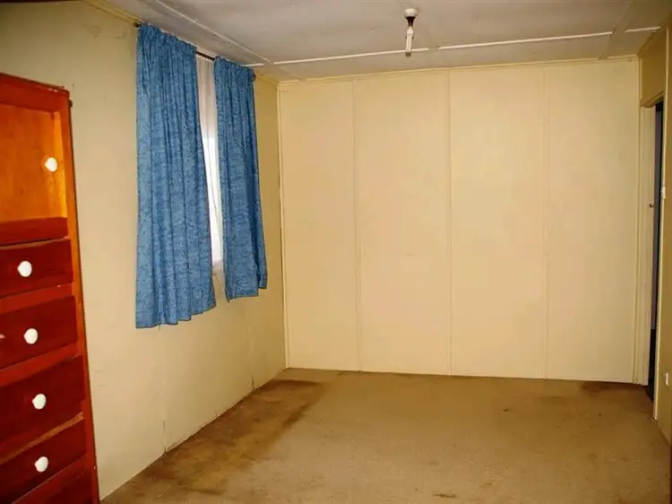 Fifth view of Homely house listing, 8 McKay Road, Glossop SA 5344