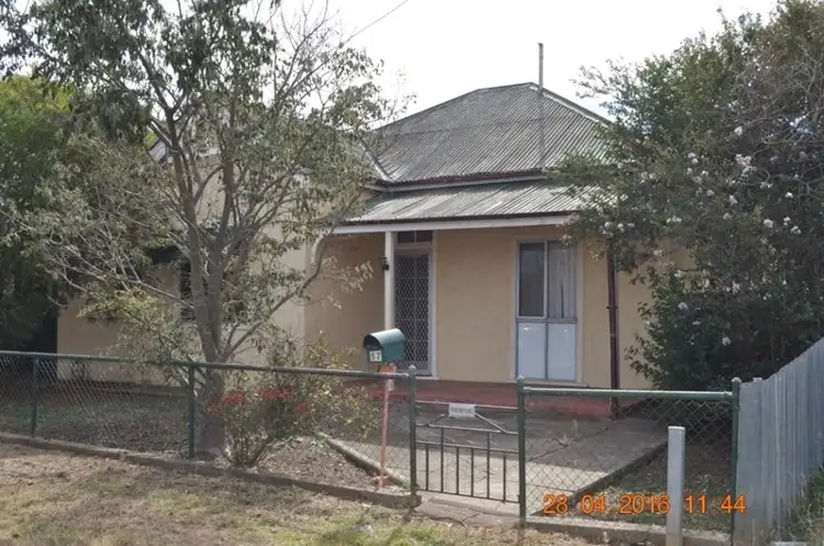 17 O'donnell Street, Cootamundra NSW 2590
