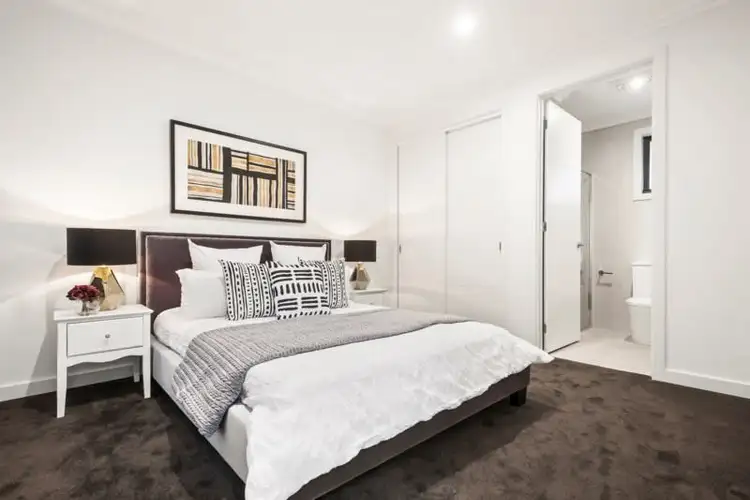 Sixth view of Homely townhouse listing, 2/18 Biscayne Drive, Mount Waverley VIC 3149