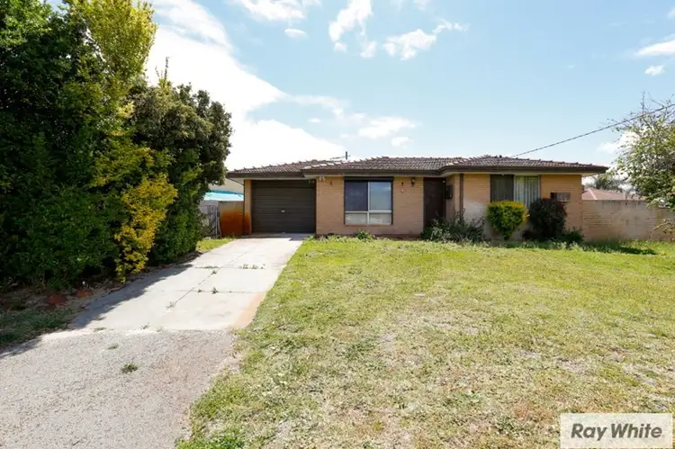 8 Beacon Close