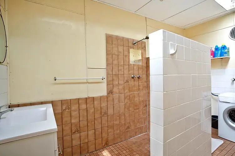 Sixth view of Homely house listing, 25 Inch Street, Lithgow NSW 2790