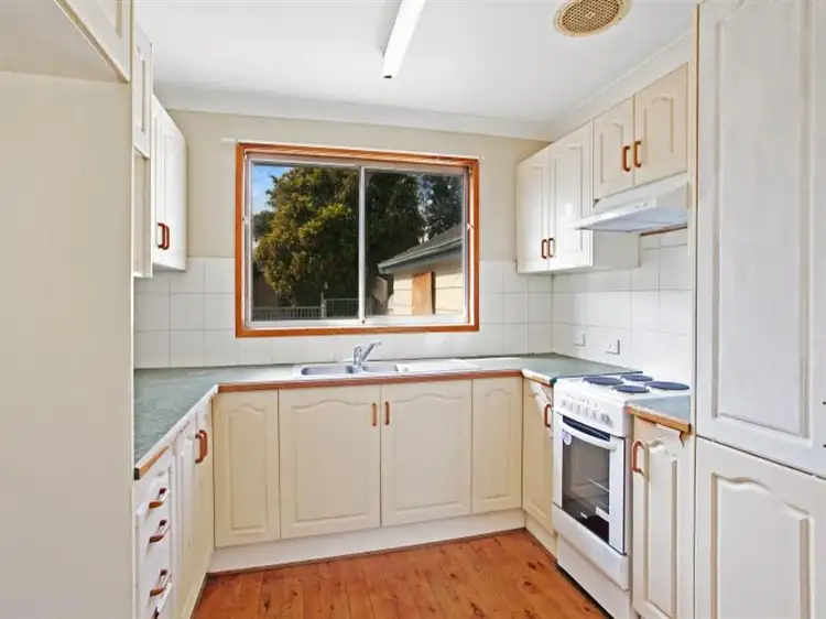 Second view of Homely house listing, 10 Burnham Close, Thornton NSW 2322