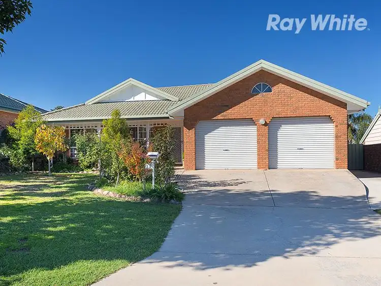 13 Berberick Court, Thurgoona NSW 2640