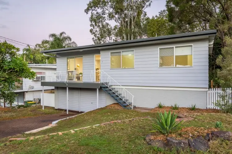 Second view of Homely house listing, 7 Luckie Crescent, Tivoli QLD 4305