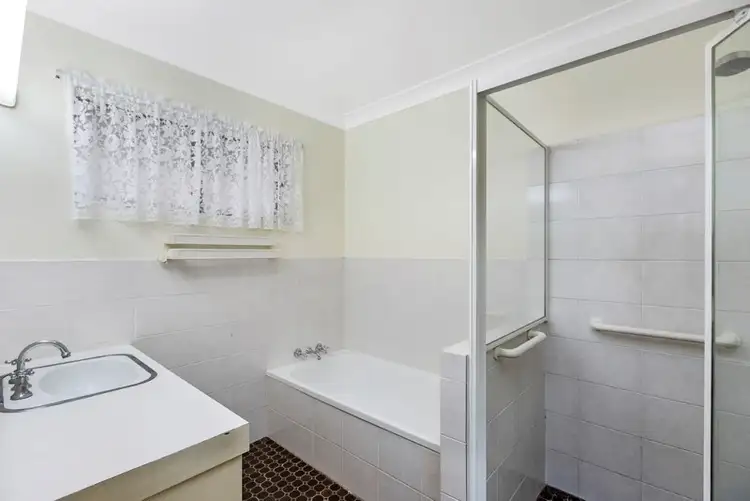 Seventh view of Homely house listing, 2 Mizzen Street, Manly West QLD 4179