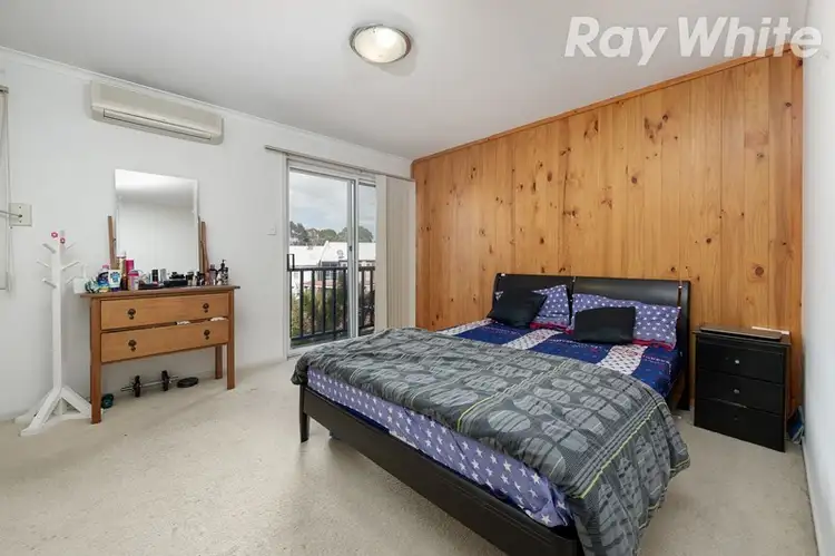 Fifth view of Homely townhouse listing, 2/121 Grange Boulevard, Bundoora VIC 3083
