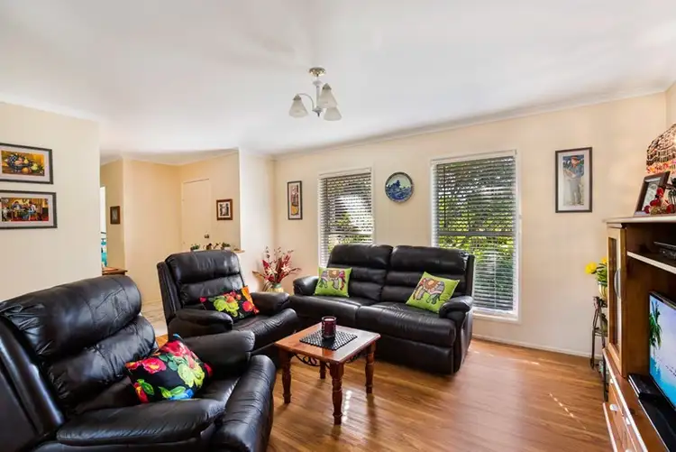 Second view of Homely house listing, 2 Georgina, Kearneys Spring QLD 4350