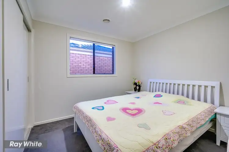 Fifth view of Homely house listing, 3 Samantha Court, Tarneit VIC 3029