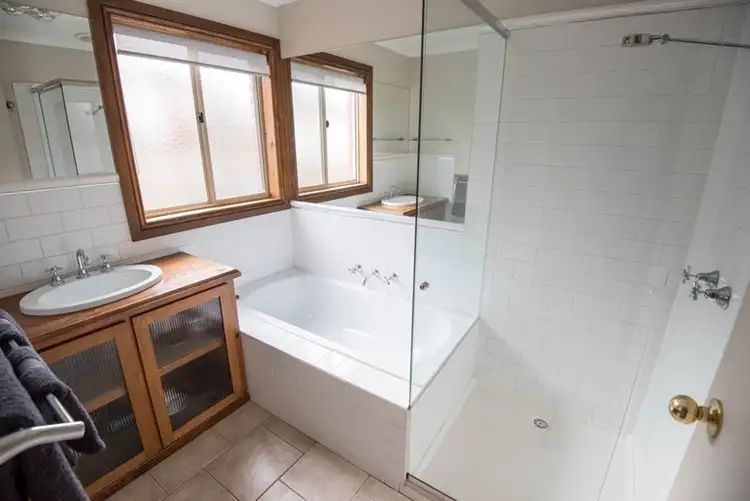 Fourth view of Homely house listing, 6 Goldsmiths Road, Eaglehawk VIC 3556