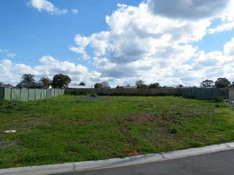 14 Peter Coote Street, Quirindi NSW 2343