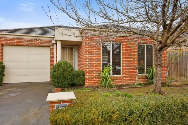 32 Beresford Road, Lilydale VIC 3140