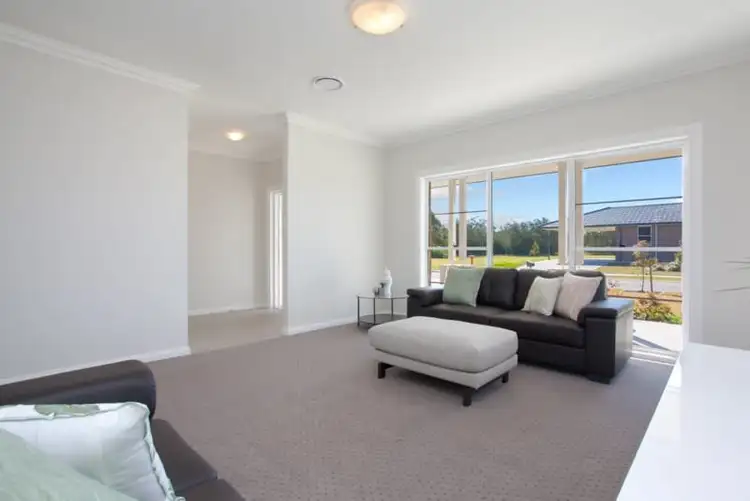 Sixth view of Homely house listing, 6 Oriole Place, Fullerton Cove NSW 2318