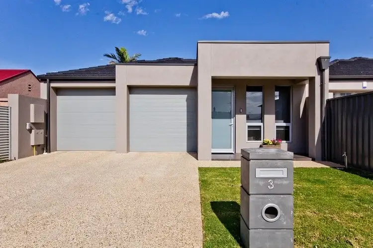 3 Hewitt Crescent, Woodville South SA 5011