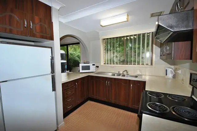 Sixth view of Homely townhouse listing, 6/215-217 Elizabeth Drive, Vincentia NSW 2540