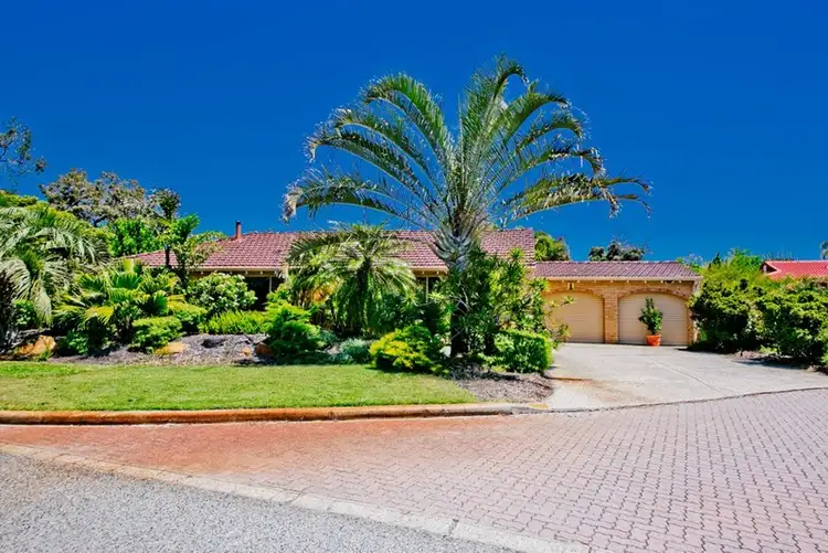 1 Morse Place, Morley WA 6062