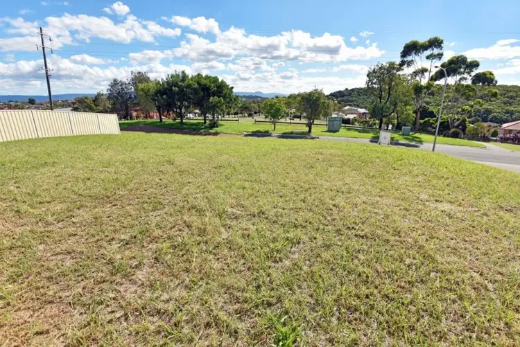39 Urana Way, Flinders NSW 2529