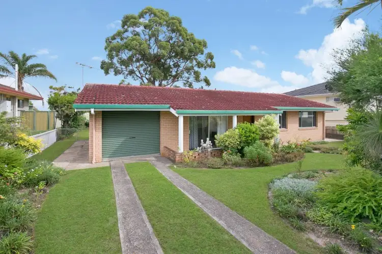 12 Whitfield Avenue, Springwood QLD 4127