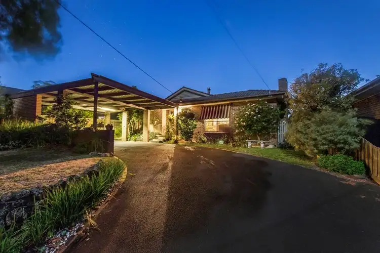 22 Benanee Drive, Frankston VIC 3199